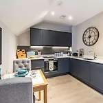 1 Bed In Ulverston Oc-85910 *