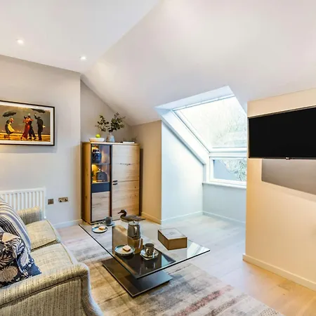 1 Bed In Newby Bridge 85910 Holiday home *